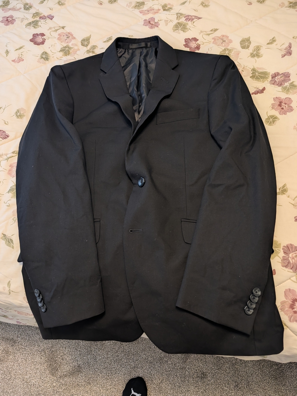 Kenneth Cole Reaction Black Two-Button Sport Coat